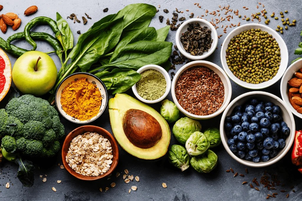 Superfoods och näringsrika livsmedel — grönsaker, frön, bär och naturliga ingredienser
